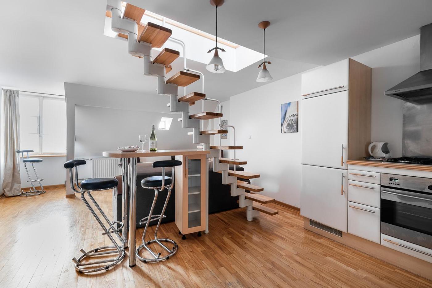 P&O Serviced Apartments Old Town Podwale Varşova Oda fotoğraf